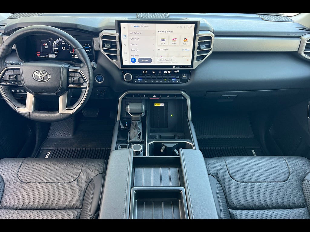 2023 Toyota Tundra 4WD Limited HV