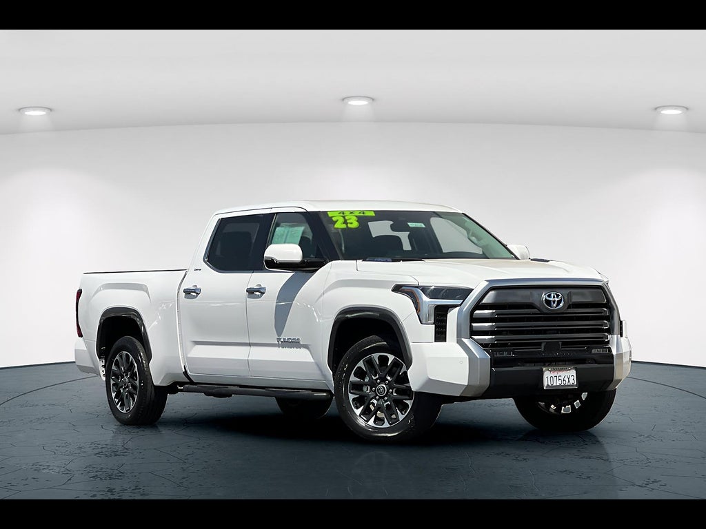 2023 Toyota Tundra 4WD Limited HV