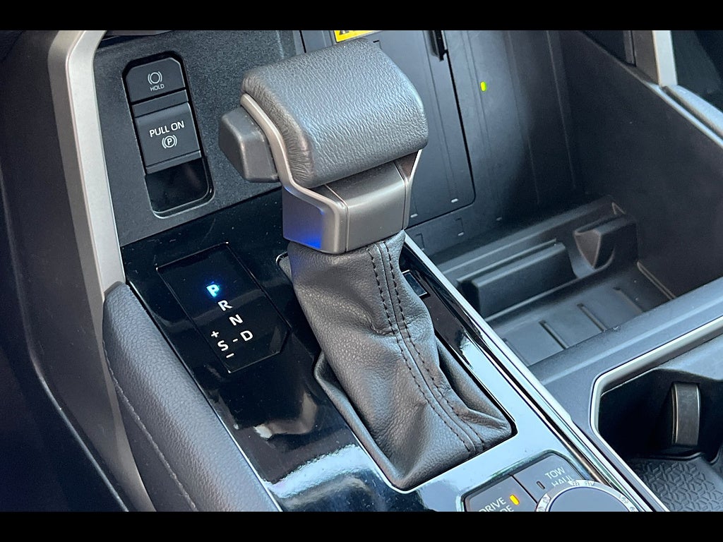 2023 Toyota Tundra 4WD Limited HV