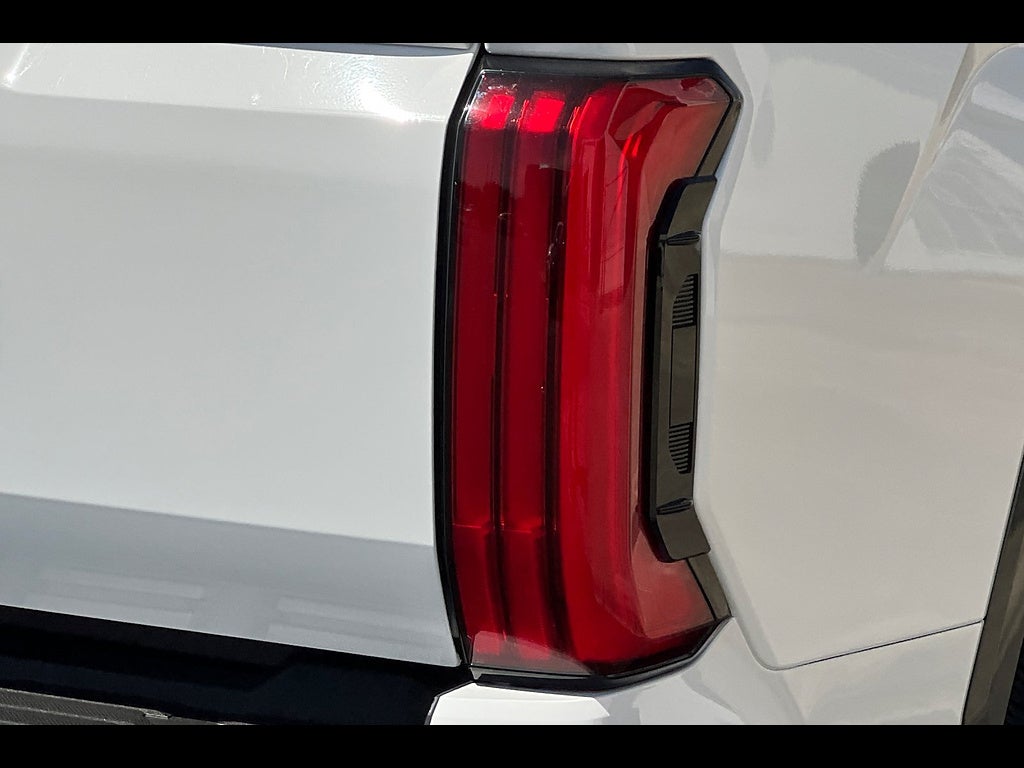 2023 Toyota Tundra 4WD Limited HV