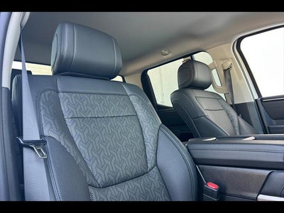 2023 Toyota Tundra 4WD Limited HV