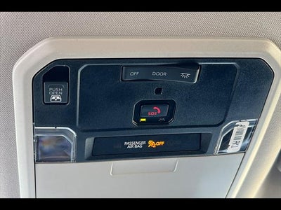 2023 Toyota Tundra 4WD Limited HV