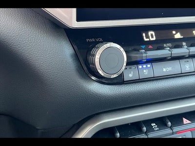 2023 Toyota Tundra 4WD Limited HV