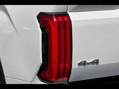2023 Toyota Tundra 4WD Limited HV