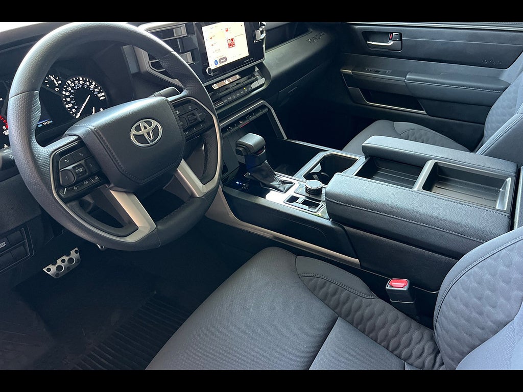 2023 Toyota Tundra 4WD SR5