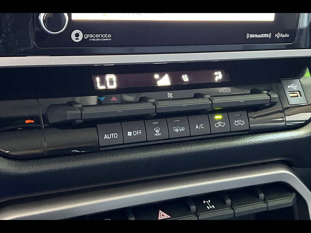 2023 Toyota Tundra 4WD SR5