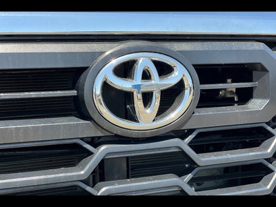 2023 Toyota Tundra 4WD SR5