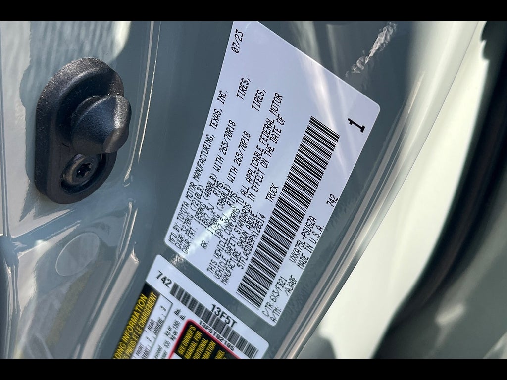 2023 Toyota Tundra 4WD SR5
