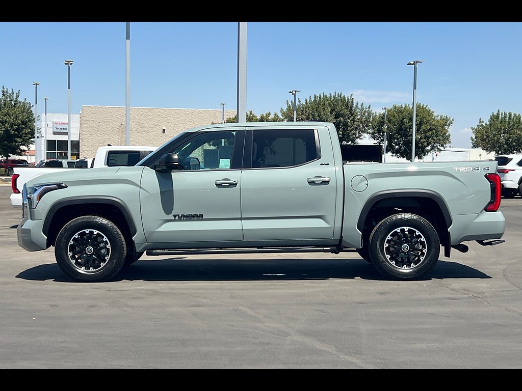 2023 Toyota Tundra 4WD SR5