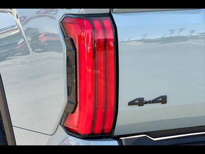 2023 Toyota Tundra 4WD SR5