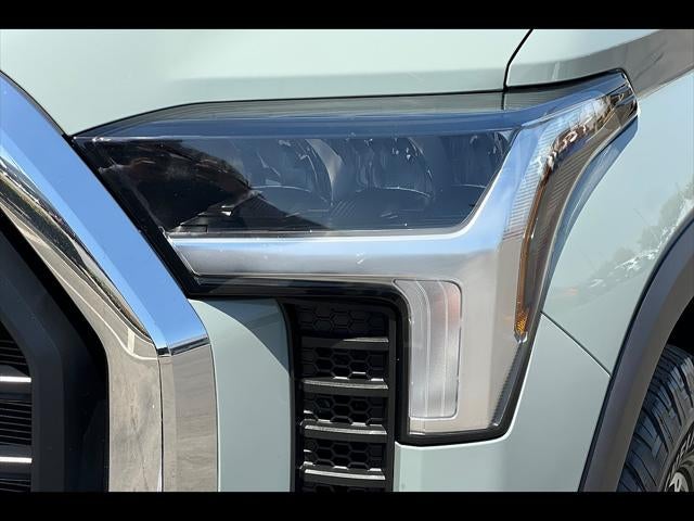 2023 Toyota Tundra 4WD SR5