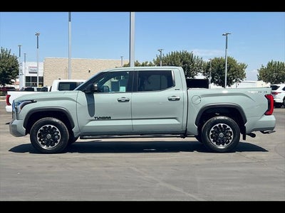 2023 Toyota Tundra 4WD SR5
