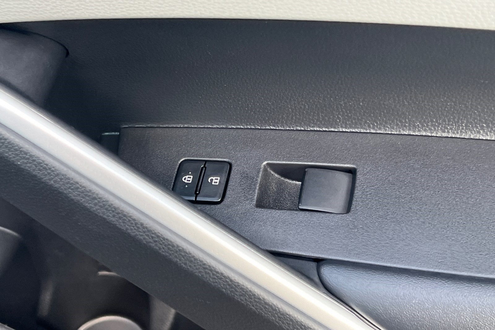 2025 Toyota Corolla Cross L