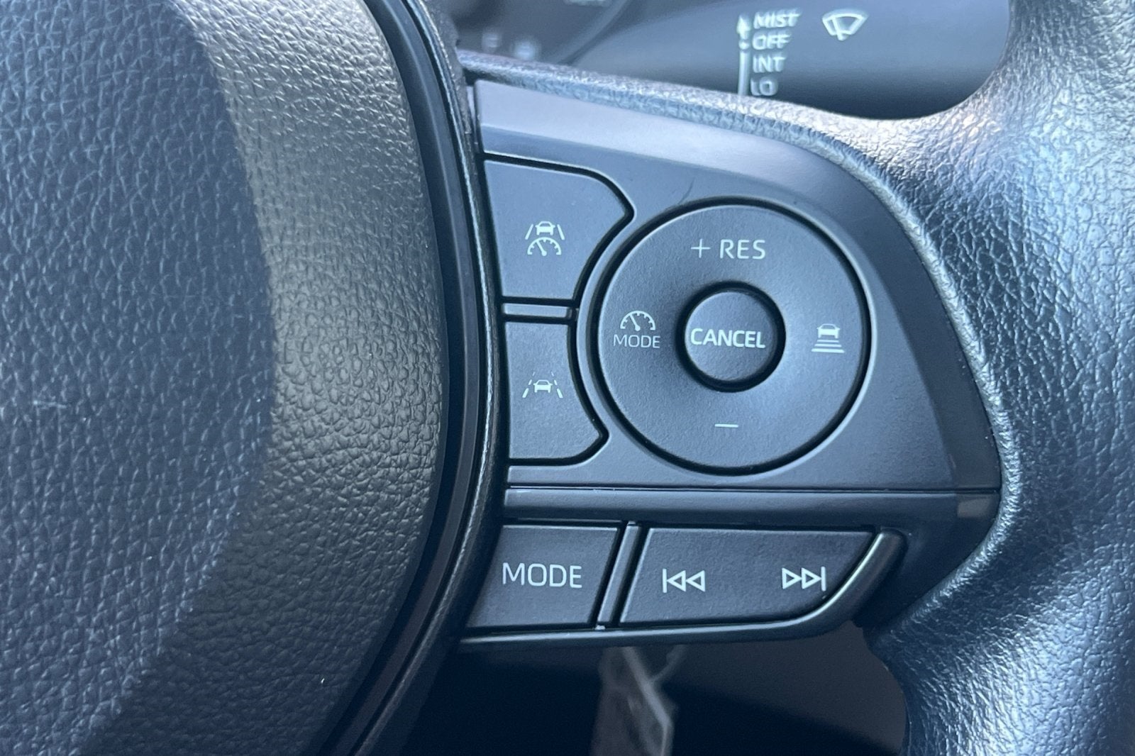 2025 Toyota Corolla Cross L