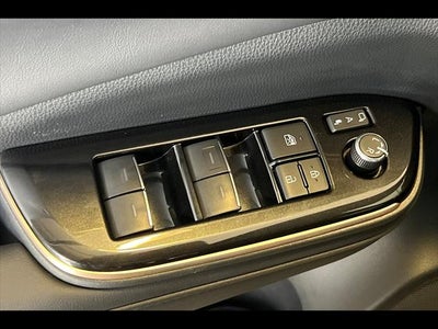 2025 Toyota Crown Signia Limited