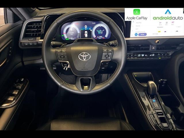 2025 Toyota Crown Signia Limited