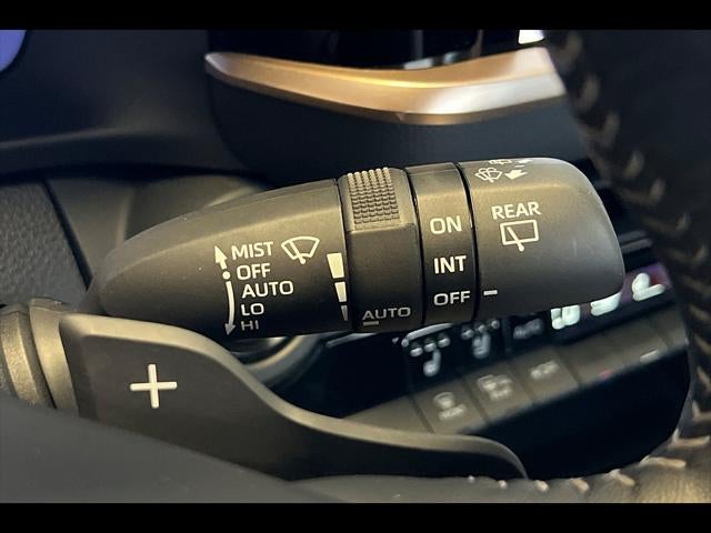 2025 Toyota Crown Signia Limited