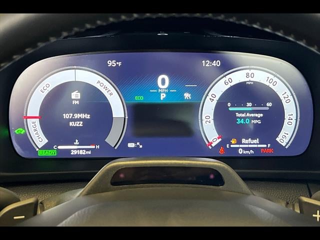 2025 Toyota Crown Signia Limited