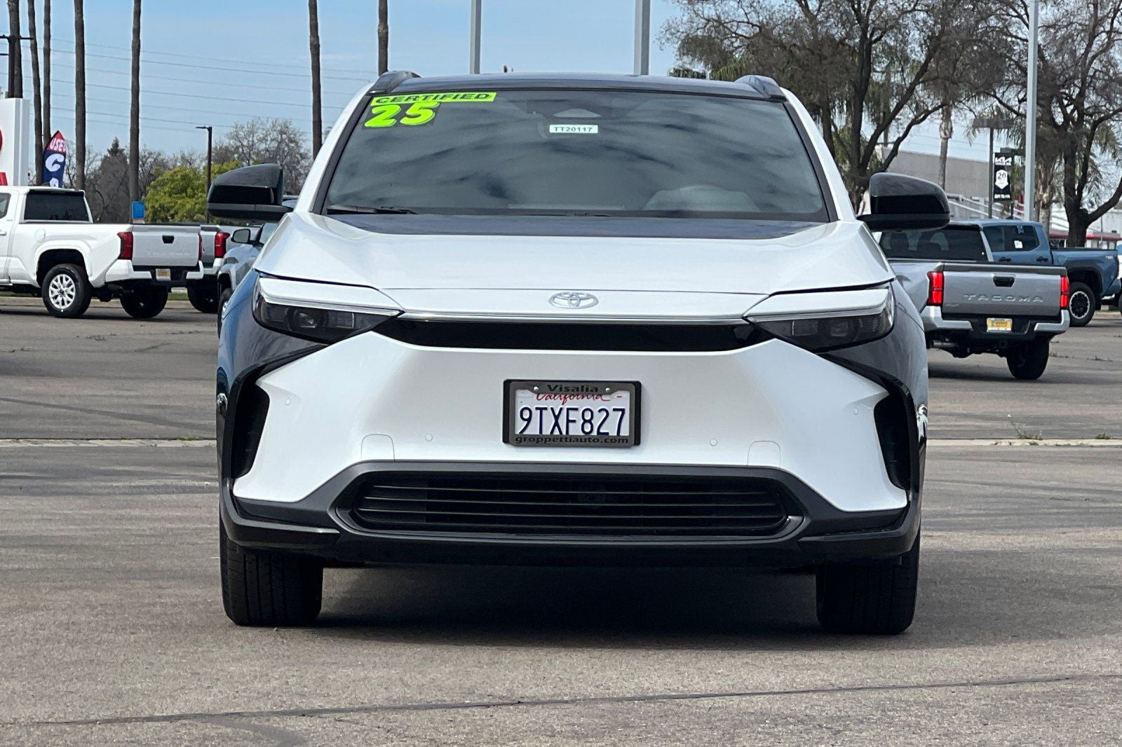 2025 Toyota bZ4X XLE