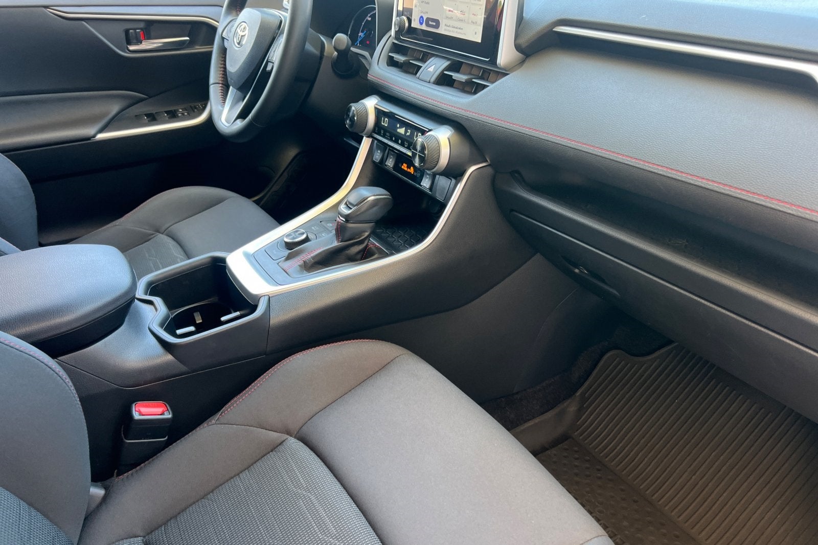 2023 Toyota RAV4 Prime SE