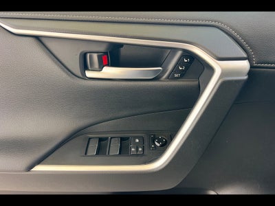 2020 Toyota RAV4 Limited