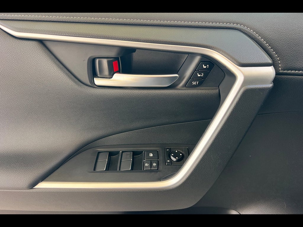 2020 Toyota RAV4 Limited