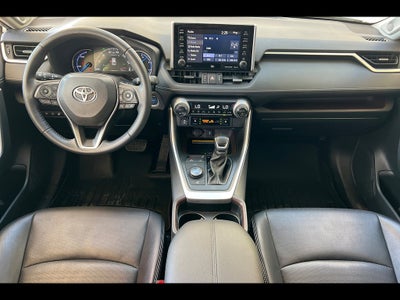 2020 Toyota RAV4 Limited