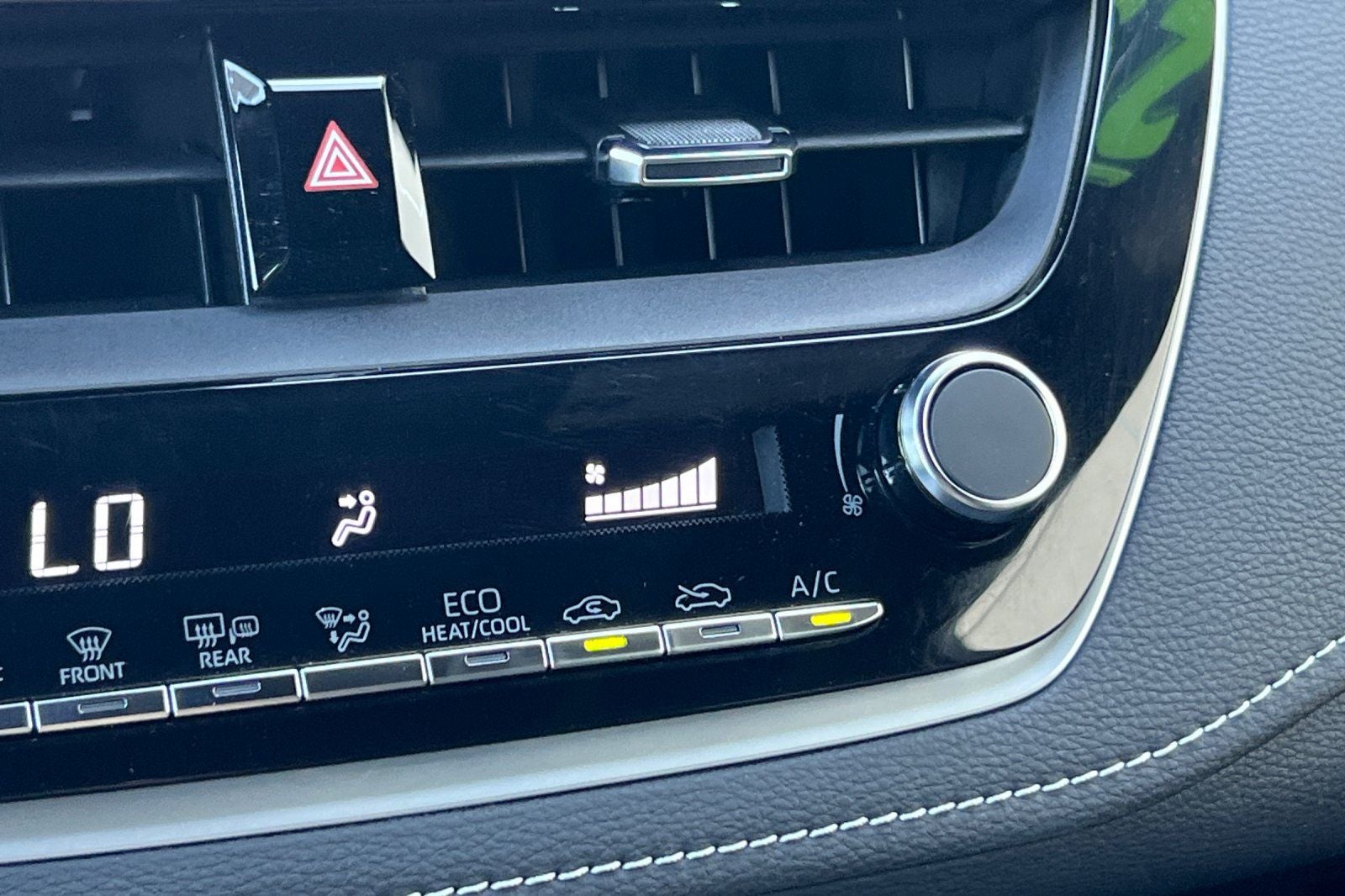 2023 Toyota Corolla Hatchback SE