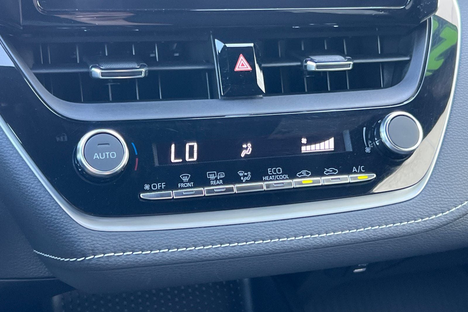 2023 Toyota Corolla Hatchback SE