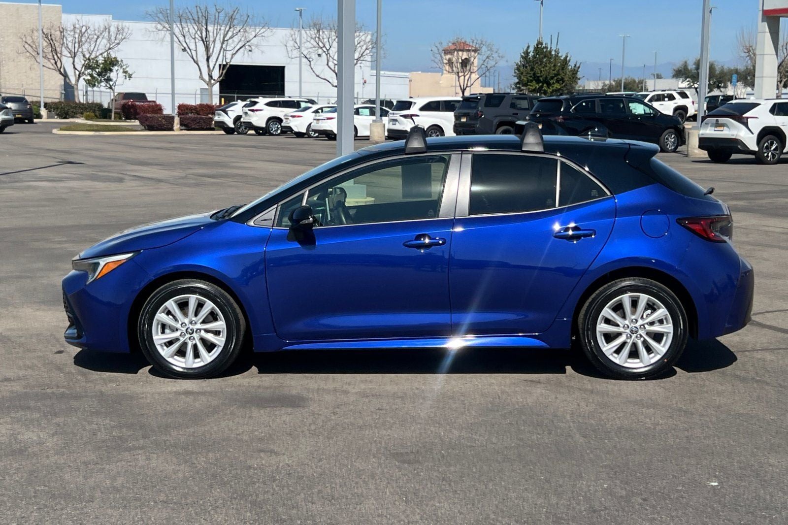 2023 Toyota Corolla Hatchback SE