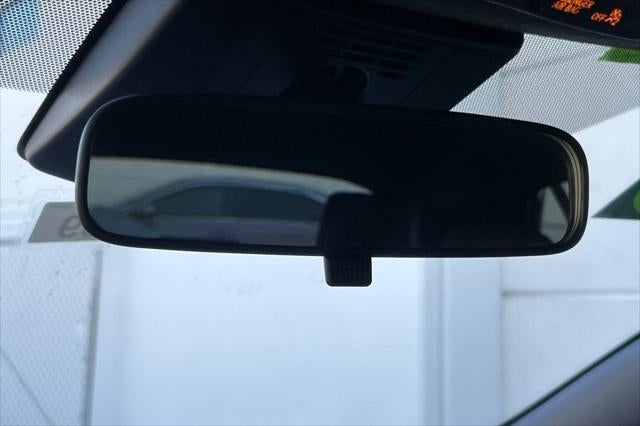 2023 Toyota Corolla Hatchback SE