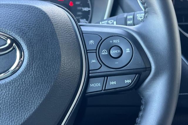 2023 Toyota Corolla Hatchback SE