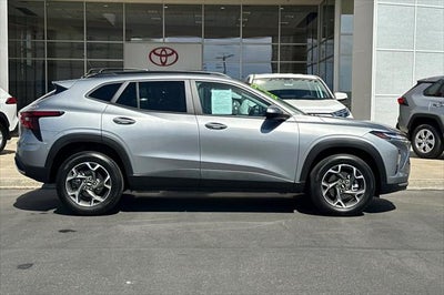 2024 Chevrolet Trax LT