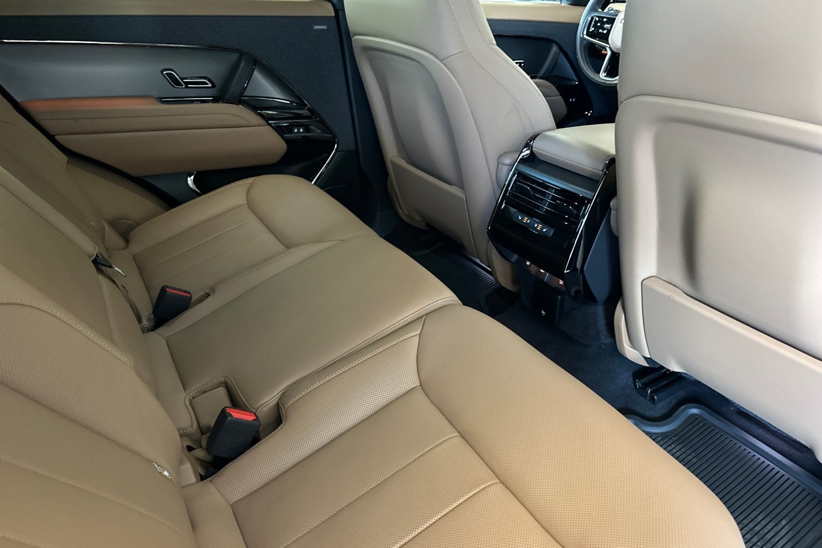 2023 Land Rover Range Rover Sport SE