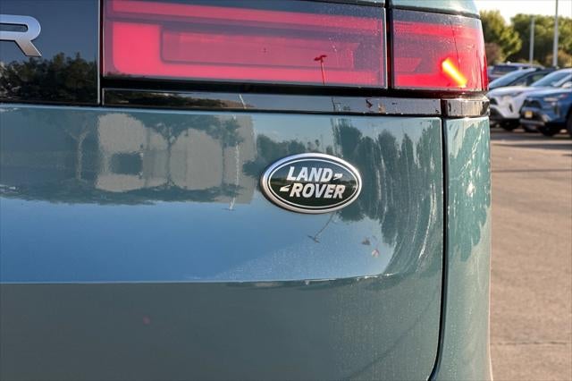 2023 Land Rover Range Rover Sport SE