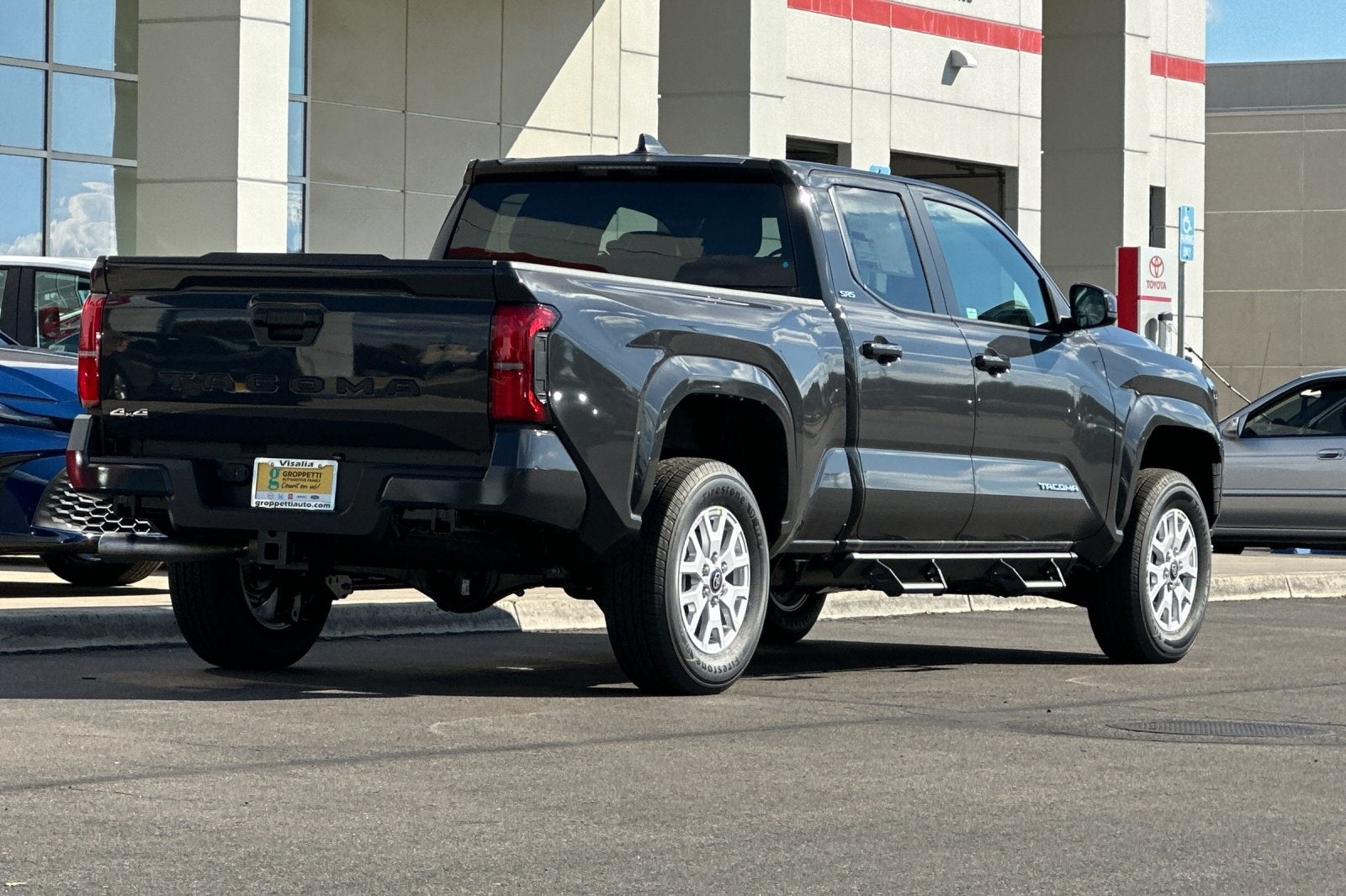 2025 Toyota Tacoma SR5