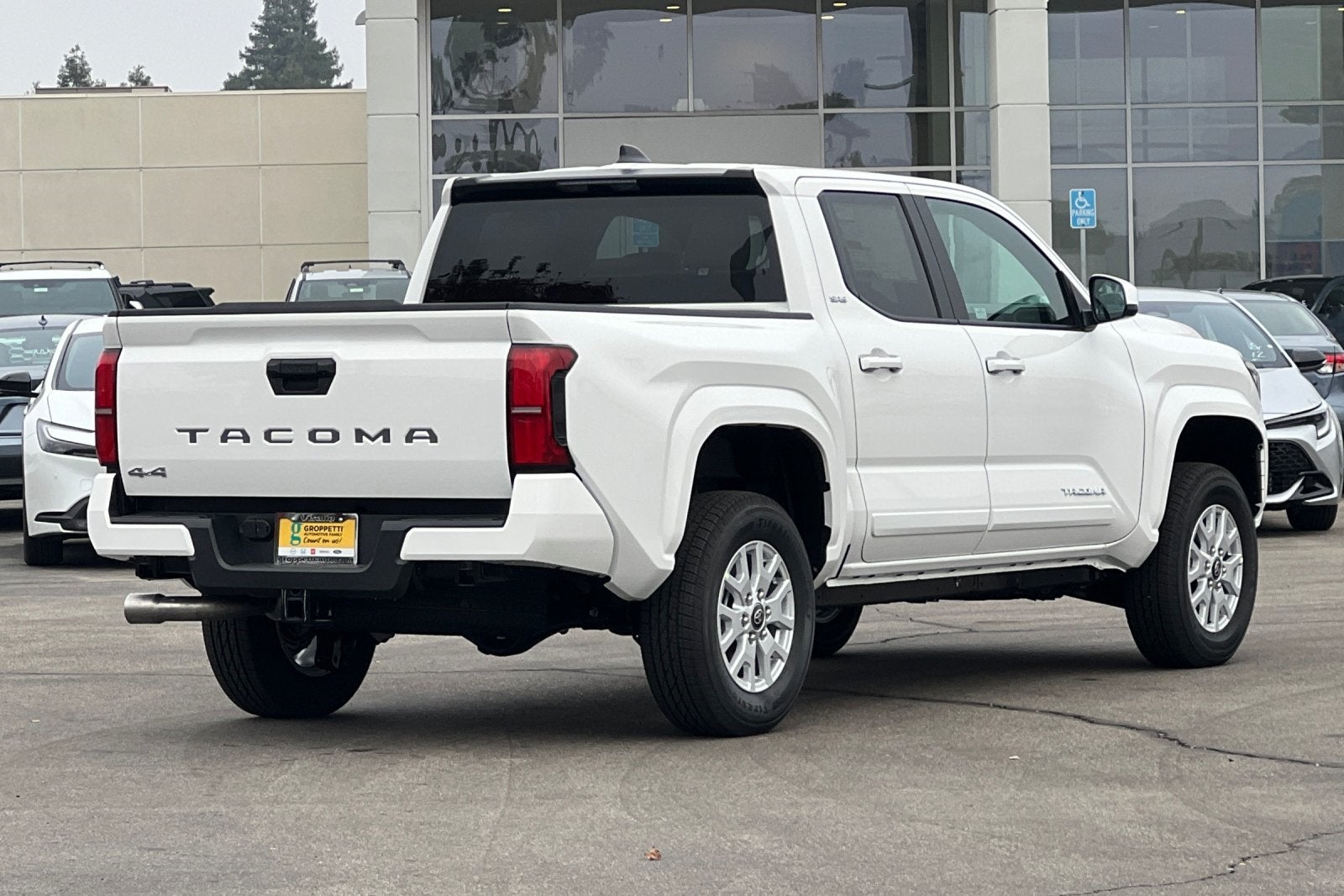 2025 Toyota Tacoma SR5