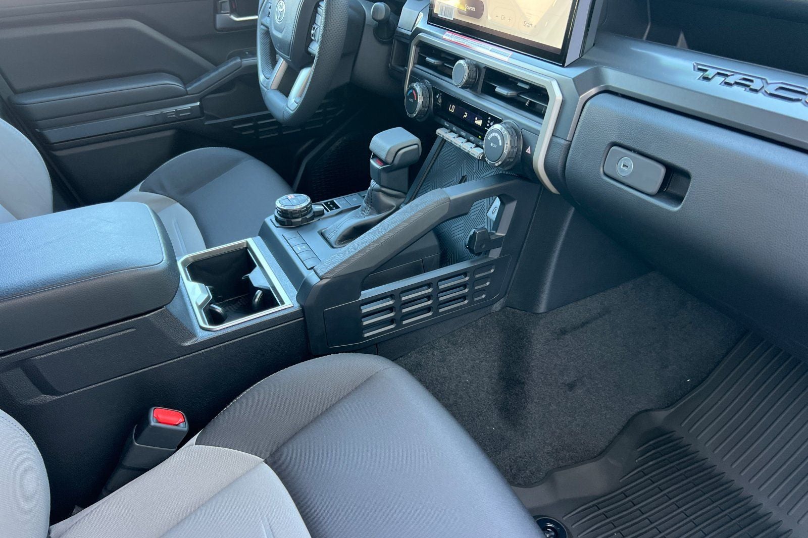2026 Toyota Tacoma i-FORCE MAX TRD Off-Road i-FORCE MAX