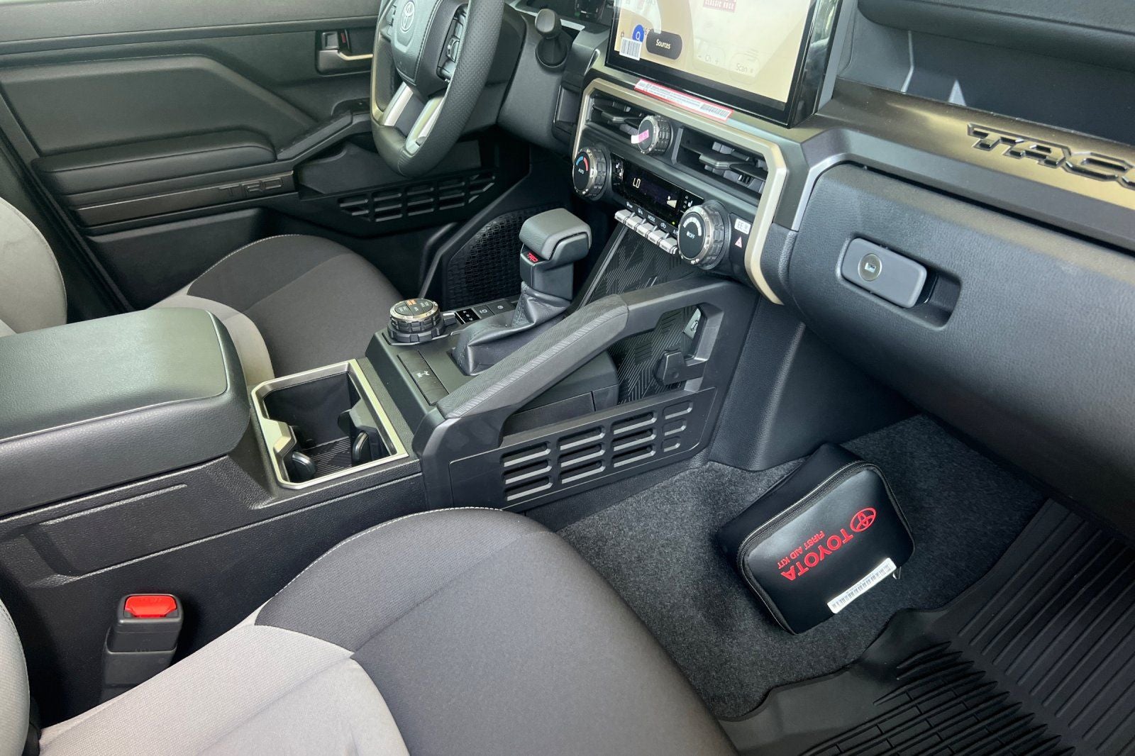 2026 Toyota Tacoma i-FORCE MAX TRD Off-Road i-FORCE MAX