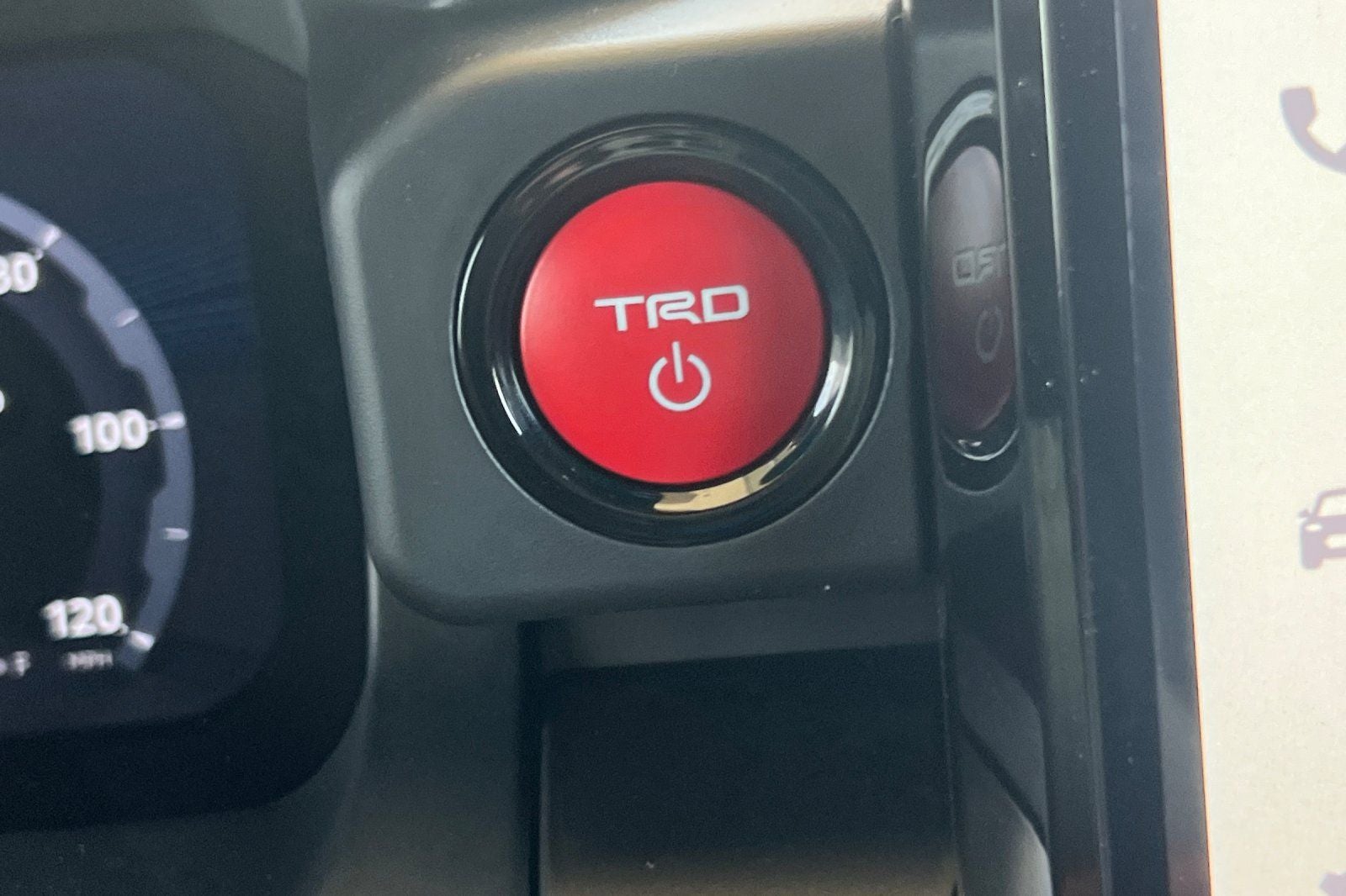 2026 Toyota Tacoma i-FORCE MAX TRD Off-Road i-FORCE MAX