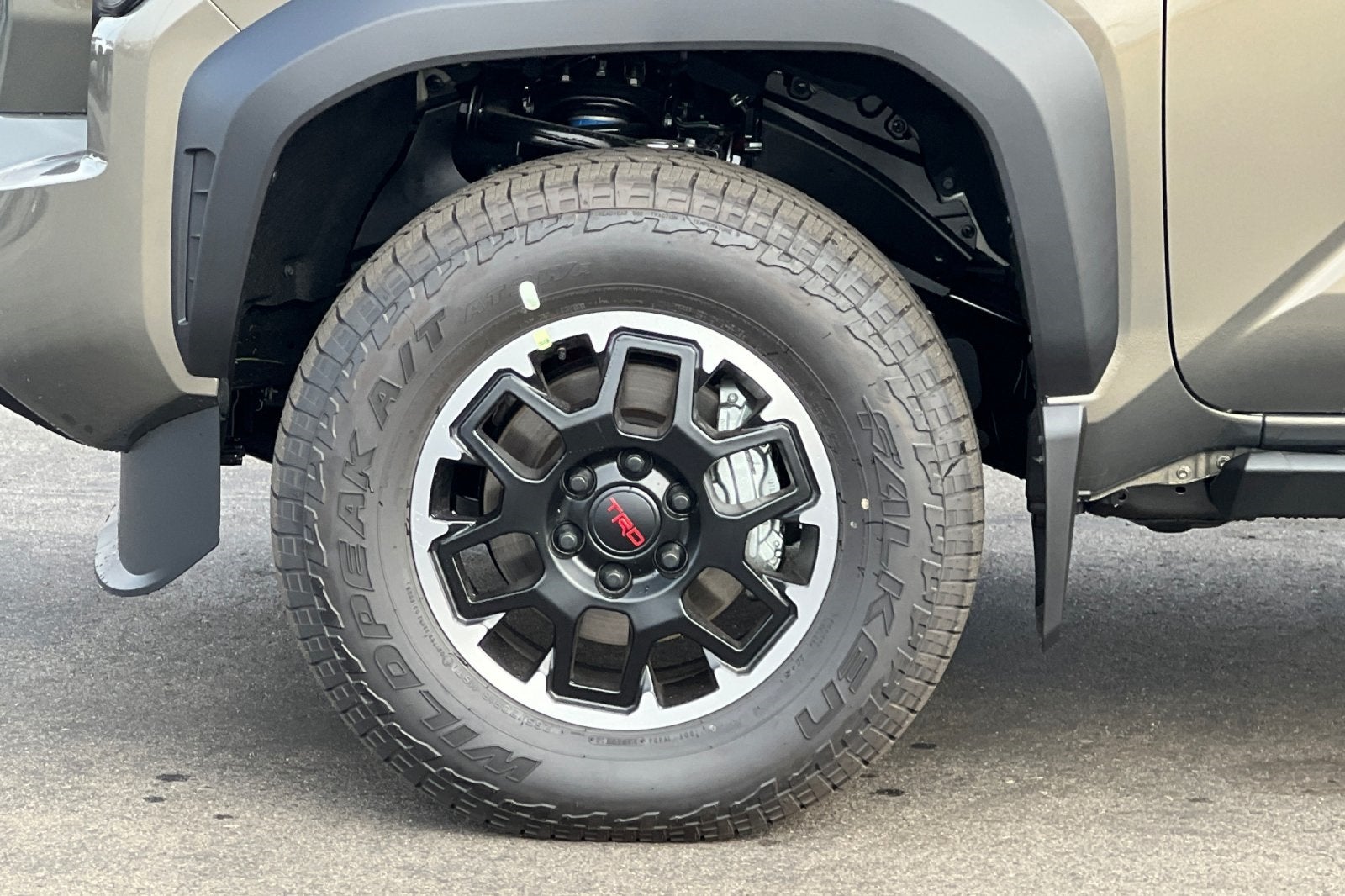 2026 Toyota Tacoma i-FORCE MAX TRD Off-Road i-FORCE MAX