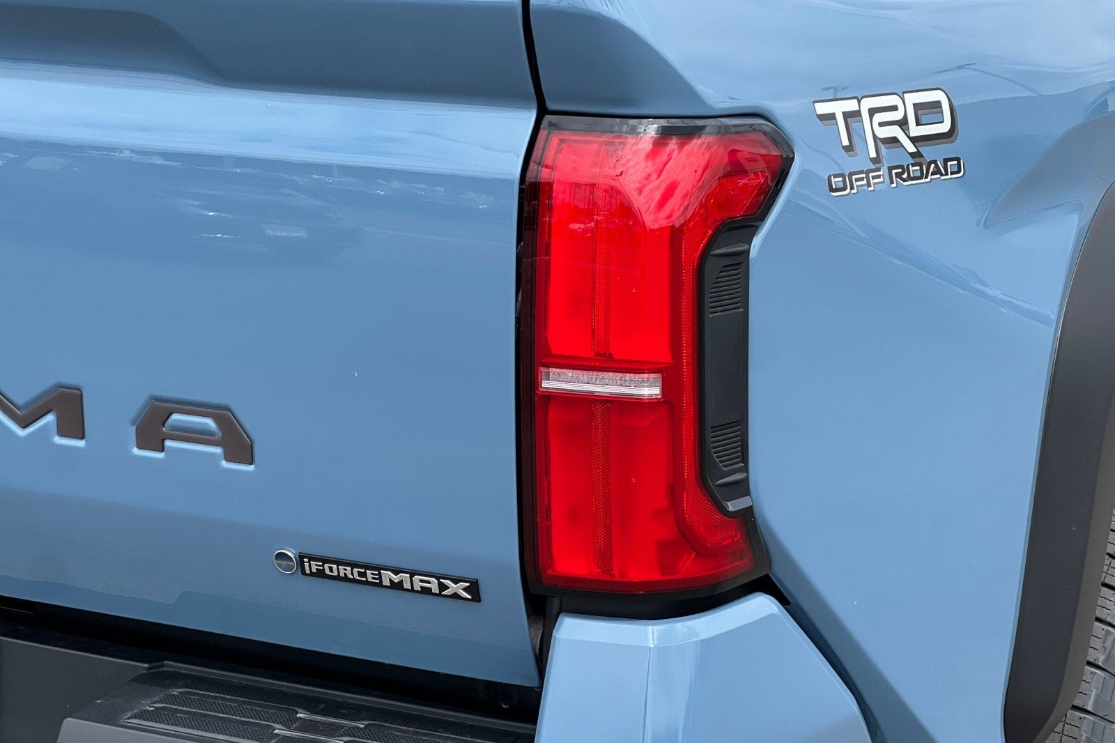 2026 Toyota Tacoma i-FORCE MAX TRD Off-Road i-FORCE MAX