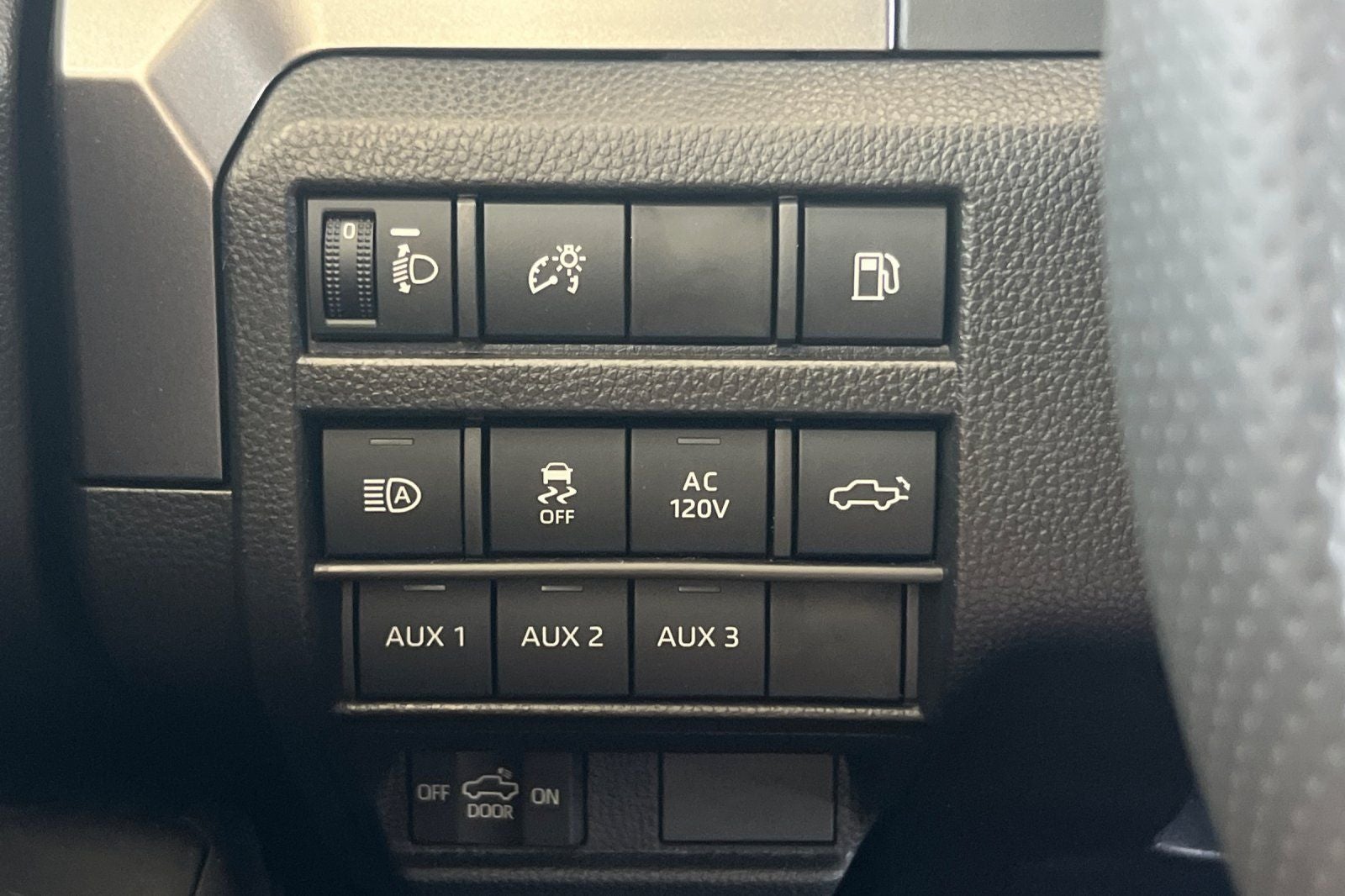 2026 Toyota Tacoma i-FORCE MAX TRD Off-Road i-FORCE MAX