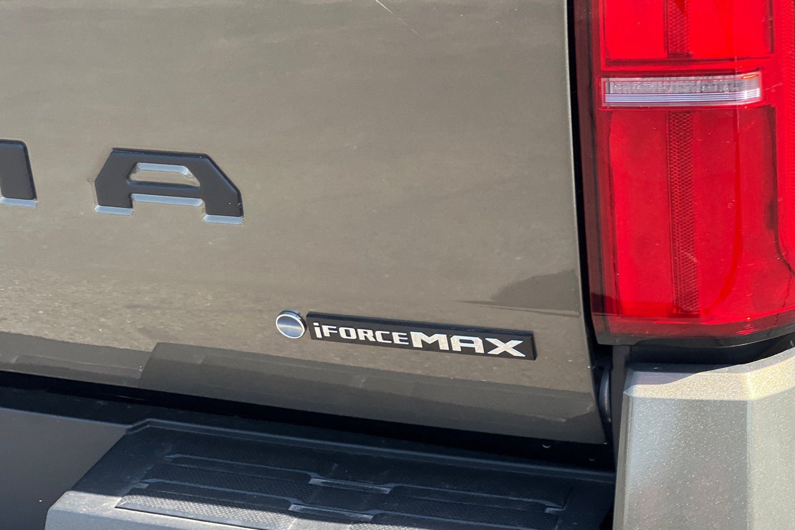 2026 Toyota Tacoma i-FORCE MAX TRD Off-Road i-FORCE MAX