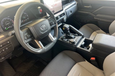 2026 Toyota Tacoma i-FORCE MAX TRD Off-Road i-FORCE MAX
