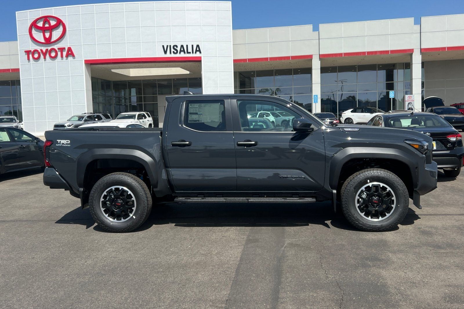 2026 Toyota Tacoma i-FORCE MAX TRD Off-Road i-FORCE MAX