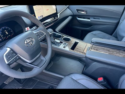 2026 Toyota Sienna Platinum