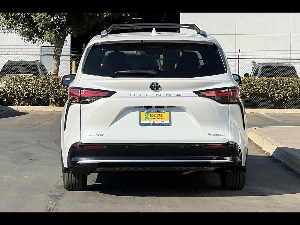 2026 Toyota Sienna Platinum