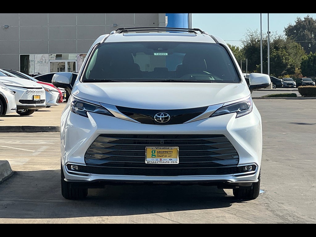 2026 Toyota Sienna Platinum