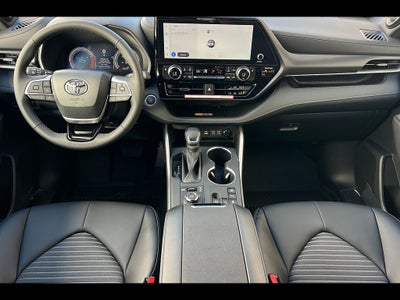 2026 Toyota Highlander XSE